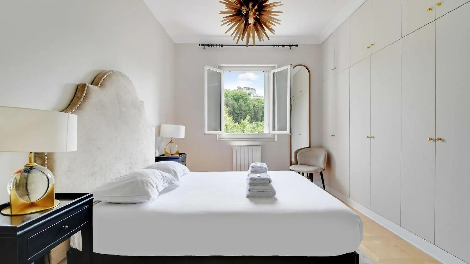 Chic 2br-6p - Trocadero-eiffel Tower Apartment Paris