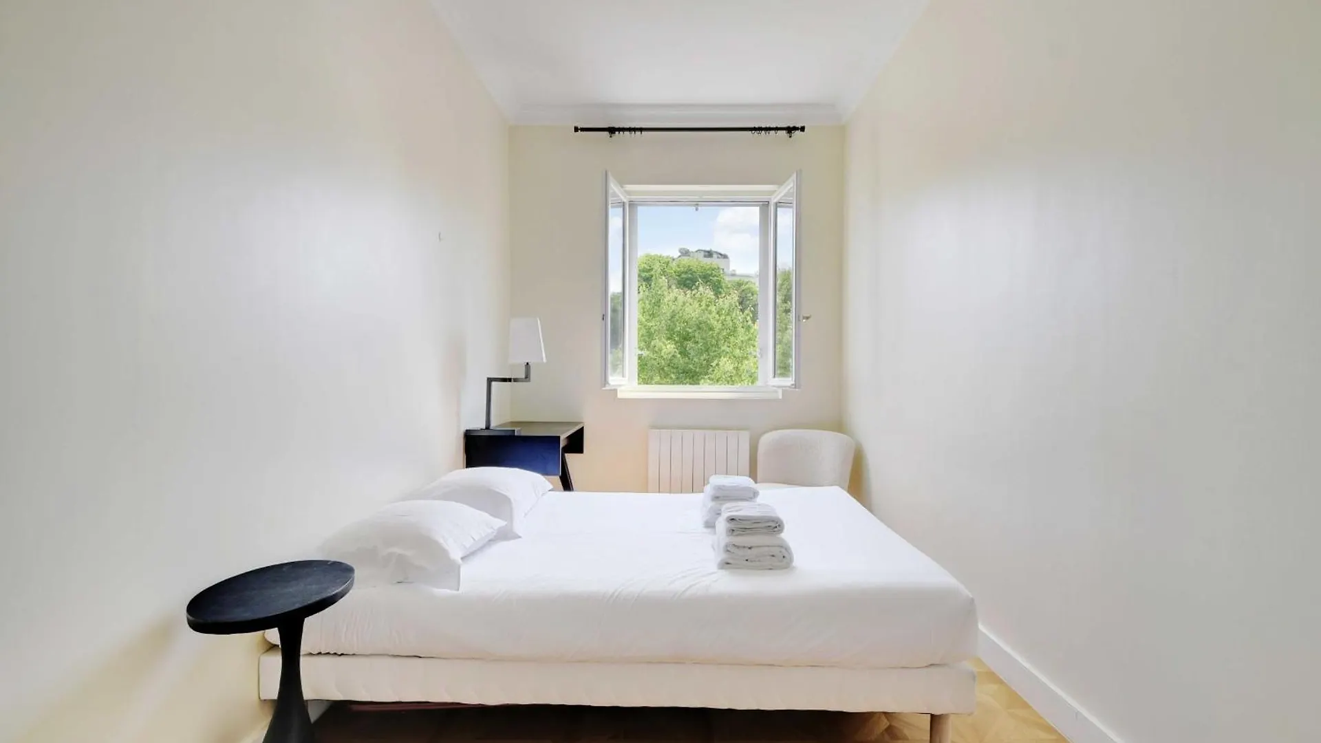 Apartment Chic 2br-6p - Trocadero-eiffel Tower *